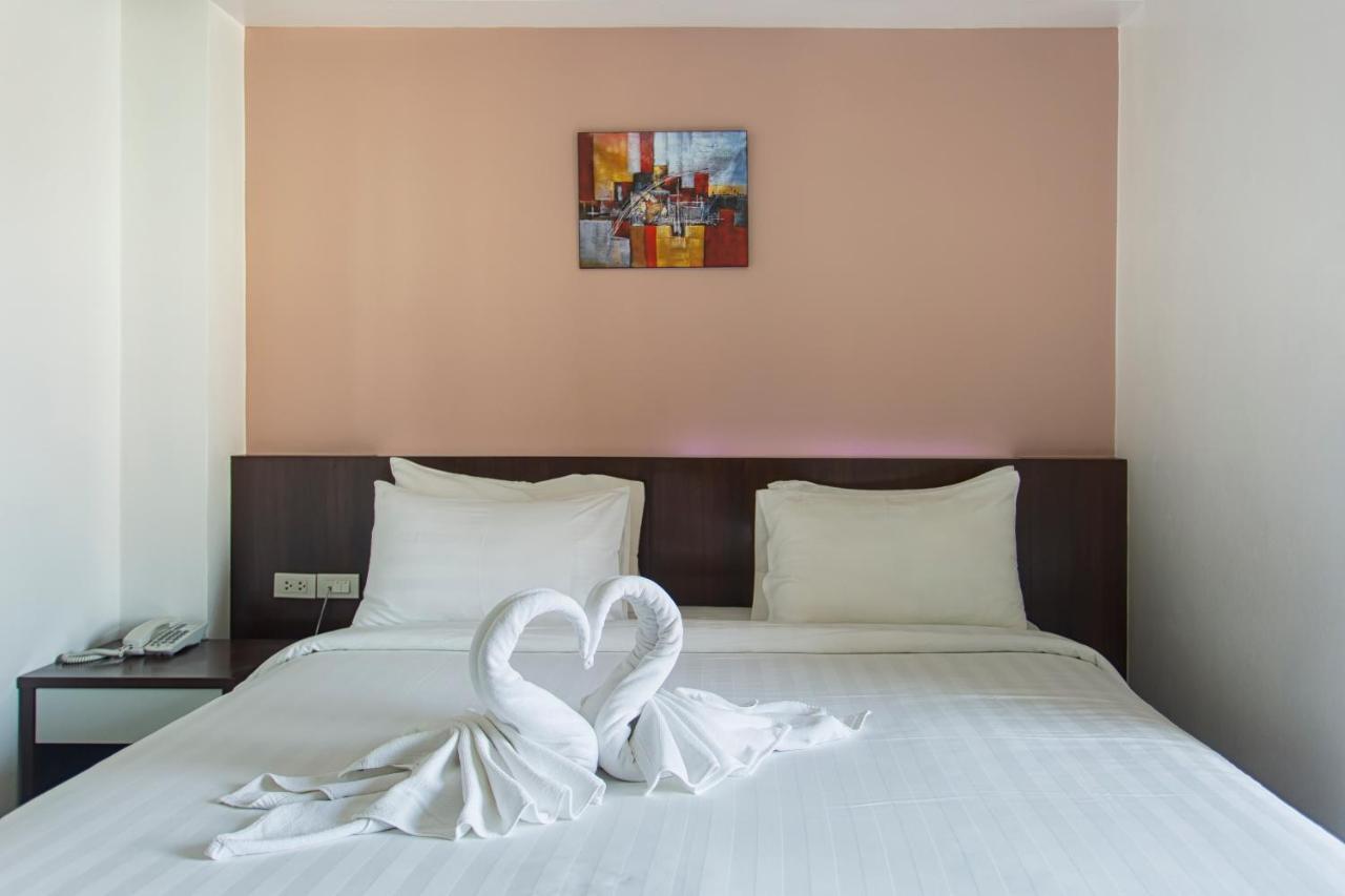 Kulasub Hotel Хатъяй Экстерьер фото